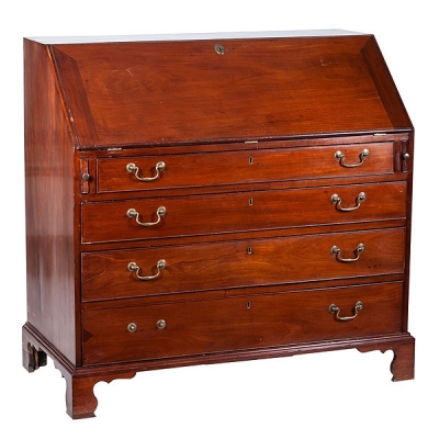 Bur&oacute; ingl&eacute;s de caoba Jorge III