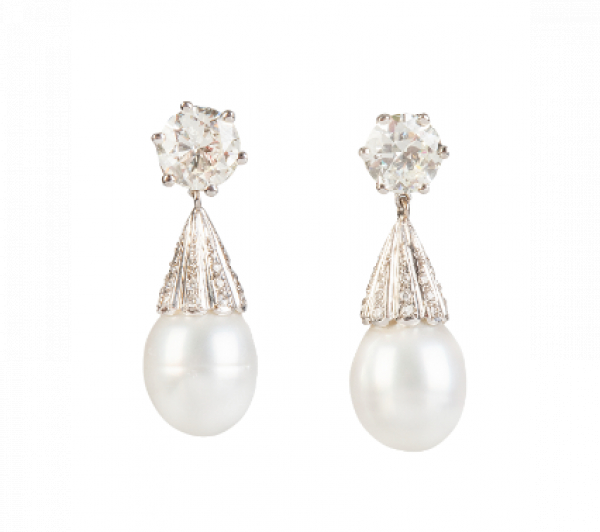 Pendientes largos con dormilonas de brillantes y perillas de perlas australianas colgantes, desmontables para poder usar s&oacute;lo las dormilonas