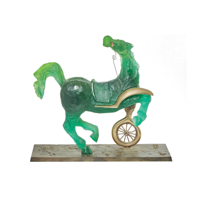 Salvador Dalí (Figueres, Girona, 1904-1989) para la Manufactura Daum (Francia, 1878) Débris d’une automobile. Escultura en cristal 1989.