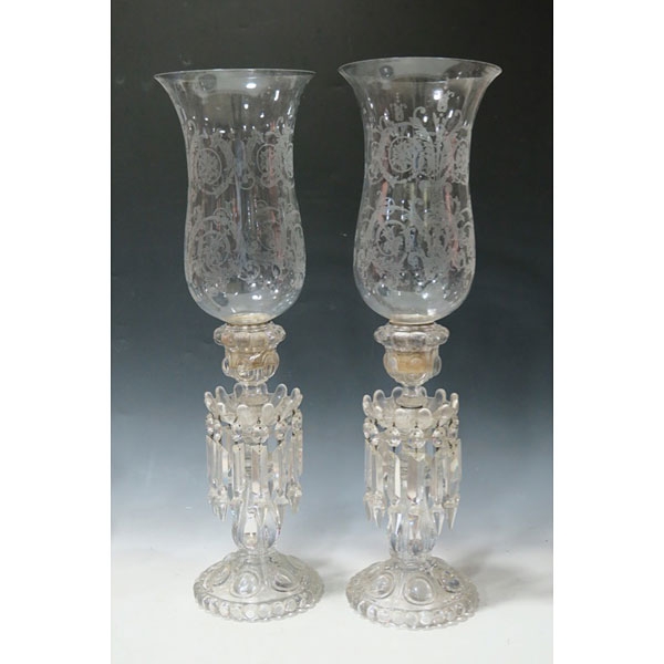 Pareja de candeleros franceses de cristal