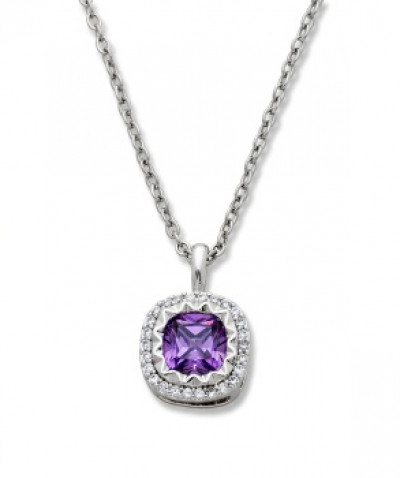 Cadena y colgante en plata con amatista central y orla de zafiros blancos.