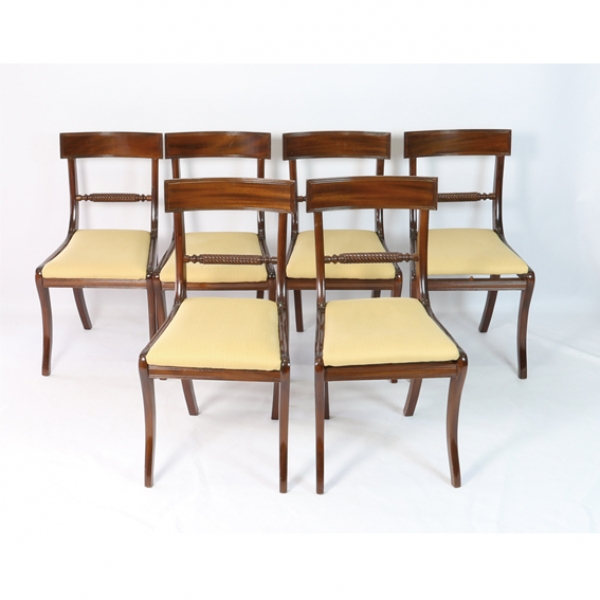 10 SILLAS ESTILO VICTORIANO