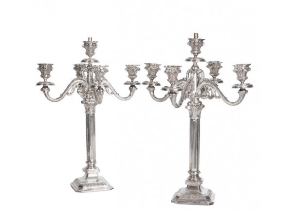 Pareja de candelabros de cinco luces.  LBB, Barcelona, primer cuarto del S. XX. 