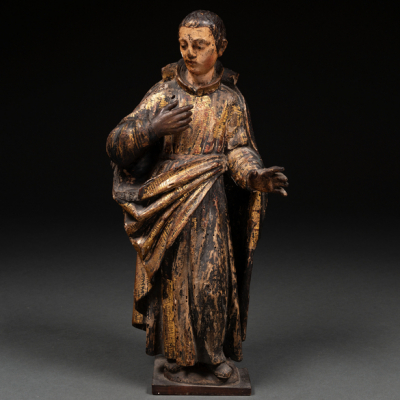 "Santo" Escultura de bulto redondo en madera tallada y policromada. Trabajo Espa&ntilde;ol, S. XVIII