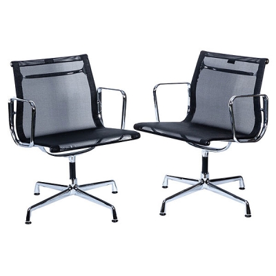 Cuatro sillas de Vitra modelo de Charles Eames