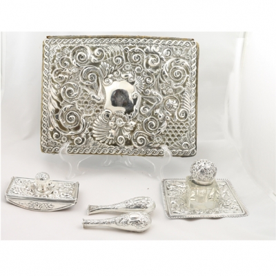 CONJUNTO DE ESCRITORIO EN PLATA DE DURÁN, 1898