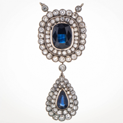 Broche - Pendentif en plata y oro amarillo de 18 kt con brillantes talla antigua y zafiros.