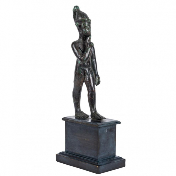 Gran estatua egipcia de bronce macizo de Harpócrates.Egipto. Baja Época. 664-332 a.C.