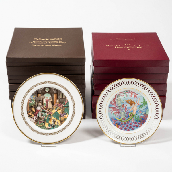 Colección de doce platos en porcelana del siglo XX de Hans Christian Andersen, edición limitada 
