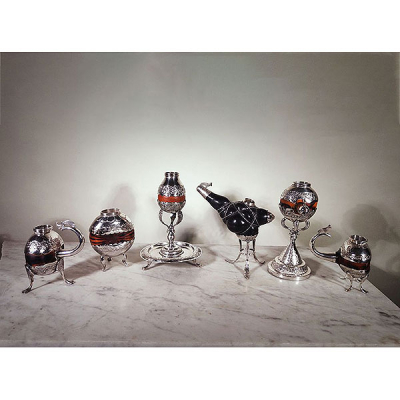6 materas Coloniales argentinas en plata, siglo XVIII - XIX.