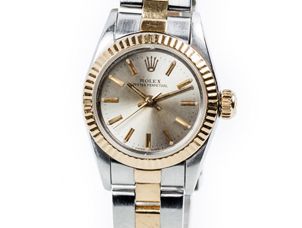 Reloj suizo, sra. ROLEX 'Oyster Perpetual' Ref: 67193. En caja, 25 mm, y brazalete 'President' de acero y oro.