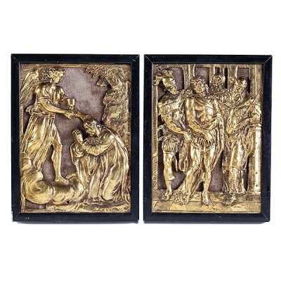 Dos relieves de bronce dorado &quot;