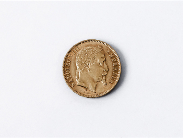 Moneda de oro 900 mil. Francia, 20 Francos. Emperador Napoleón III. 1866.