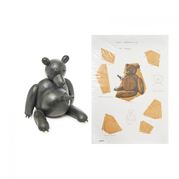 Fernando Bellver (Madrid, 1954) Serie animados VII. Me matas. Escultura en bronce y serigrafía sobre papel.