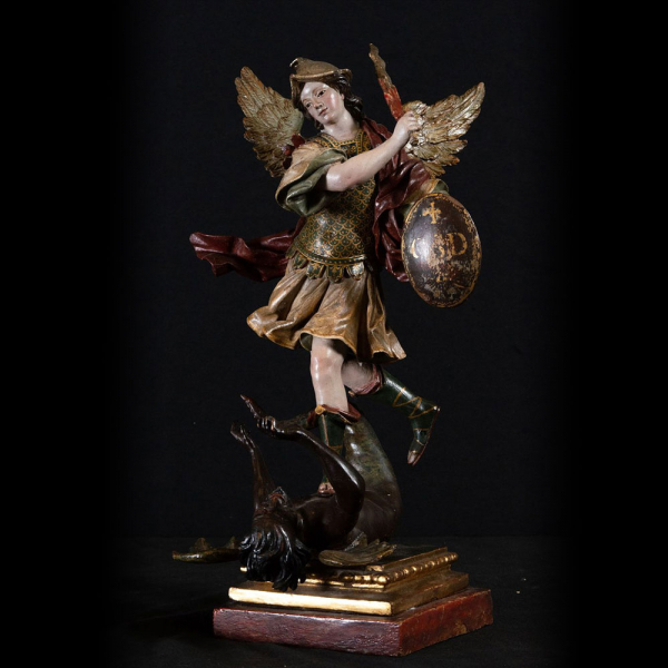 Muy importante Arcángel San Miguel sometiendo al Demonio, escuela Colonial de Quito del siglo XVIII.   