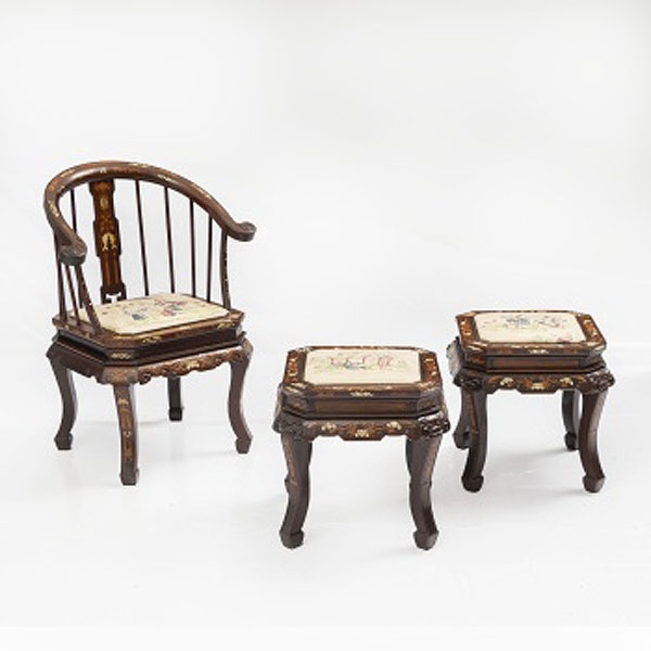 Conjunto de butaca y 2 mesas en madera de palo santo