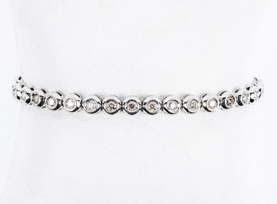 Pulsera tipo &quot;rivière&quot; en oro blanco con diamantes talla brillante 