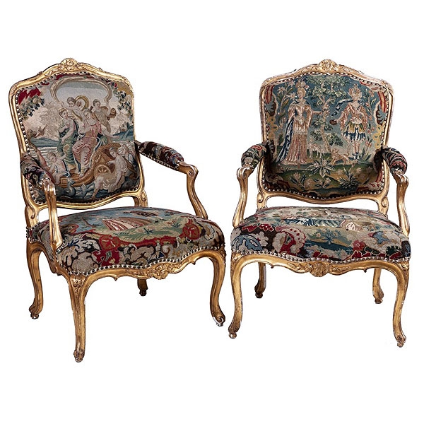 Pareja de sillas de brazos Luis XV 