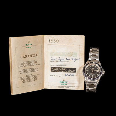 Excepcional Rolex Submariner Red modelo 1680, MKIV dial, año 1972, en acero, con Garantía Oficial Rolex punzonada de Origen.