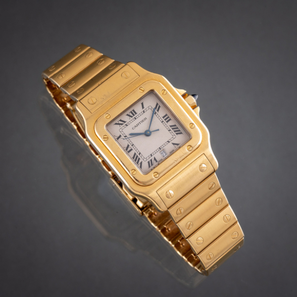Reloj Cartier modelo Santos Galbee en oro amarillo de 18 kt. 