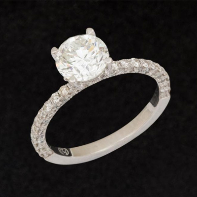 Anillo de oro con diamante 1,55 cts