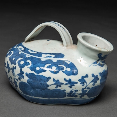Calentador en porcelana china azul y blanca
