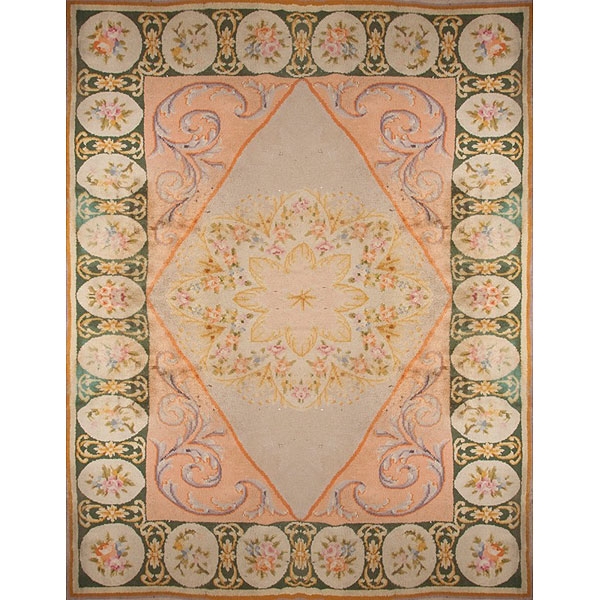 Alfombra de nudo turco con decoración estilo Carlos IV.