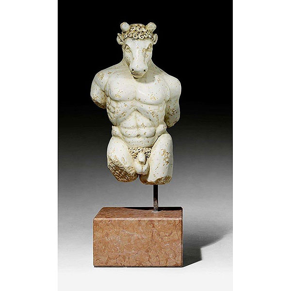 IMPORTANTE ESCULTURA DE MÁRMOL DEL MINOTAURO, siglo XVII Estilo barroco, Italia.