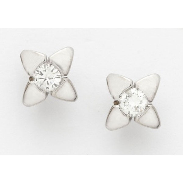 Pendientes en oro blanco en forma de flor con diamante talla brillante