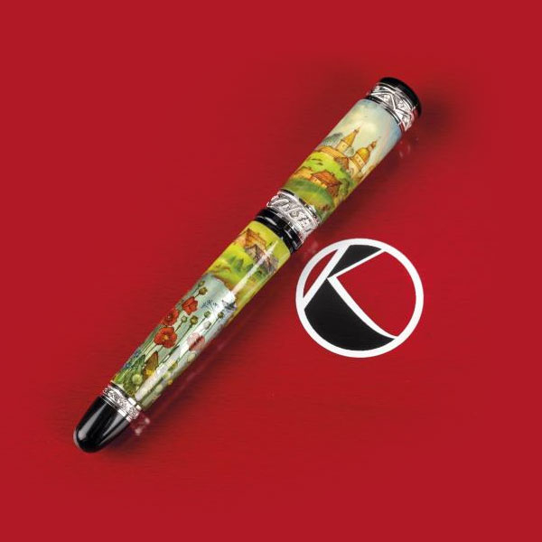 Pluma Kynsey Summer.  Estilográfica  realizada en técnica de pintura miniaturista rusa por "Natroyka. Plumín de oro de 18 K.