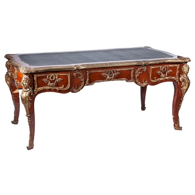 Mesa de despacho francesa