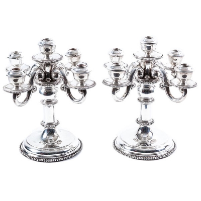 Pareja de candelabros de plata espa&ntilde;ola Sanz 