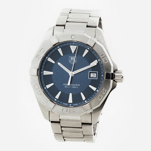 Reloj suizo cab. TAG-HEUER, mod. &#039;Aquaracer. 300 / 1000 ft. Meters&#039;. Sólida caja, 42 mm, con bisel giratorio y brazalete en acero (15 cm.).