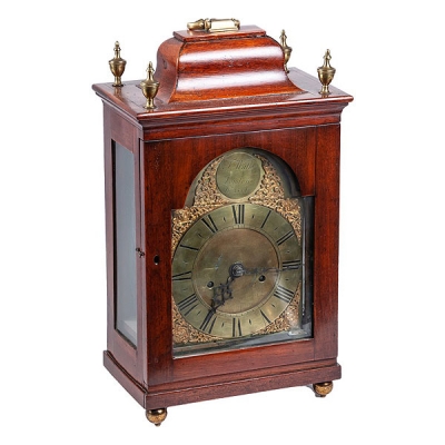 Reloj bracket ingl&eacute;s con caja de caoba, &eacute;poca Jorge III