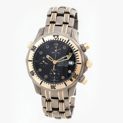 Reloj cab., suizo OMEGA &#039;Seamaster Profesional Chronometer Chronograph 300 m&#039;. Ref. 2296.80.00, en caja 42 mm, con cristal zafiro y bisel giratorio unidireccional en oro amarillo 18 K