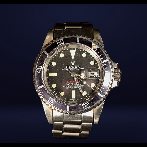 ROLEX Oyster Perpetual Date "Submariner" Superlative Chronometer Officially Certified, ref. 1680 de caballero con brazalete en acero. 