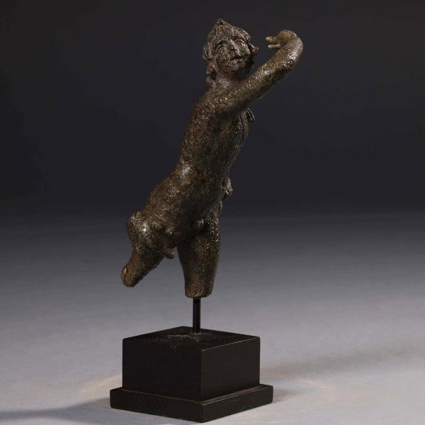 Rara Escultura Griega en Bronce de Gan&iacute;medes, Periodo helen&iacute;stico (332 - 30 a.C.). 