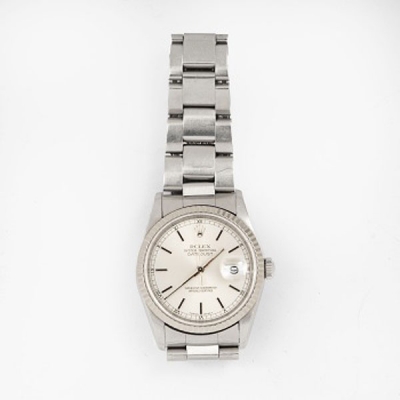 Reloj de caballero marca Rolex con caja y pulsera Oyster en acero y calendario