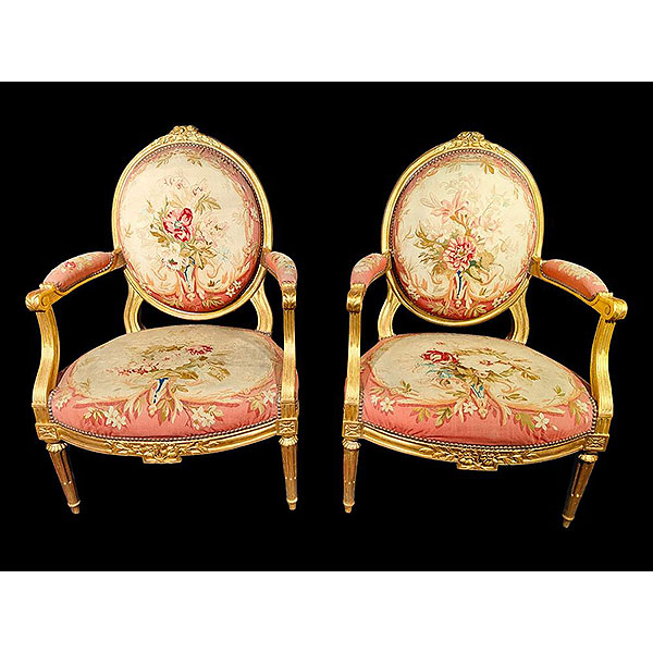 Importantes sillas francesas del siglo XVIII firmadas por Claude Chevigny, circa 1775-80.