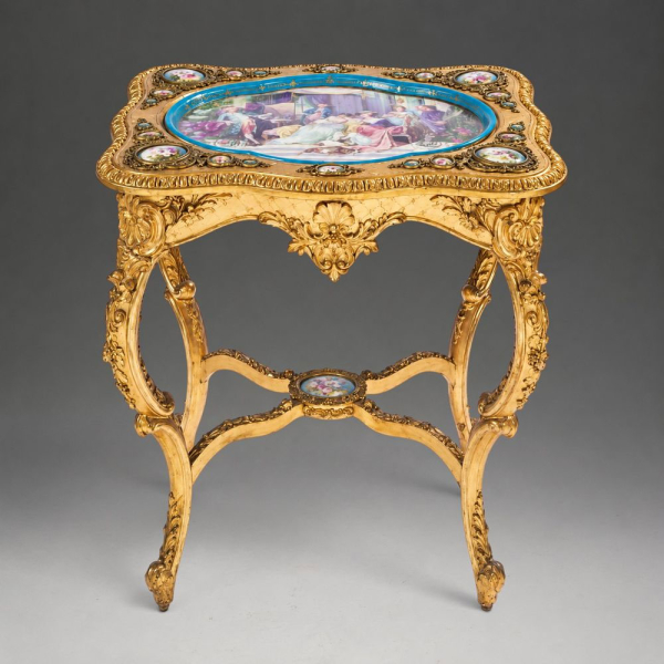 Mesa de centro Napoleón III con placas de porcelana Royal Vienna, Francia, c. 1870.