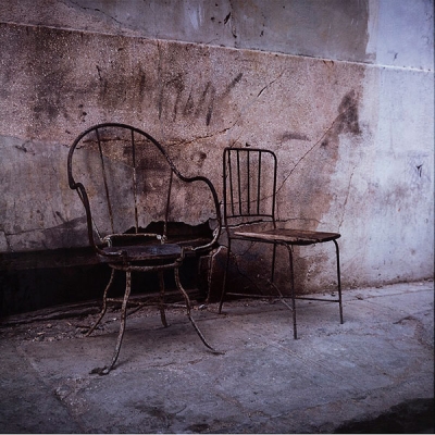 Miguel R&iacute;o Branco (Las Palmas de Gran Canaria, 1946) "Sillas"