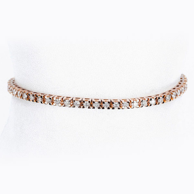 Pulsera 'rivi&egrave;re' en oro rosa y frente en fila de limpios y blancos diamantes talla brillante (54 btes: 3.20 ct aprox., caracter&iacute;sticas estimadas: color H, pureza VS), en garras.