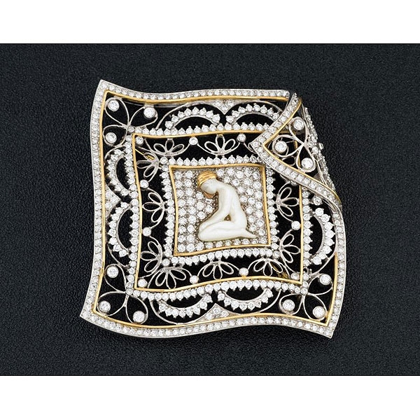 Broche de oro y diamantes Puig Doria. 