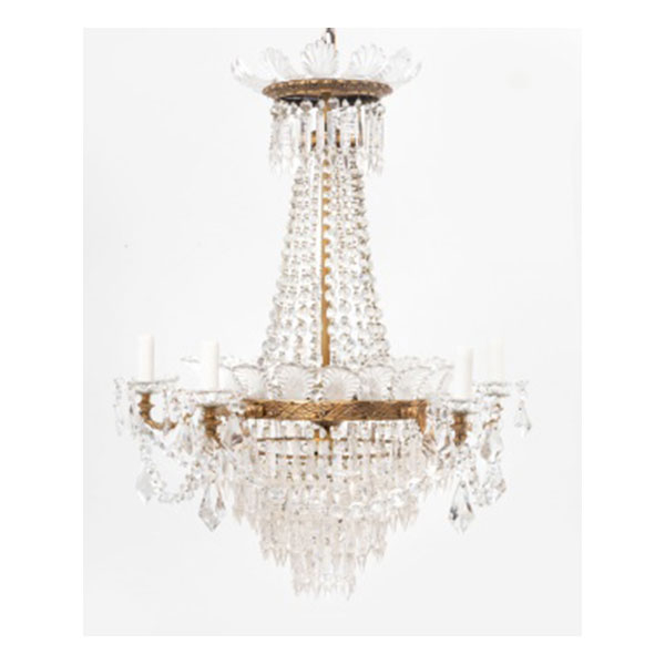 Lámpara de techo de 5 brazos y 4 luces en metal dorado con decoración vegetal y lágrimas de cristal.  Época: S. XX