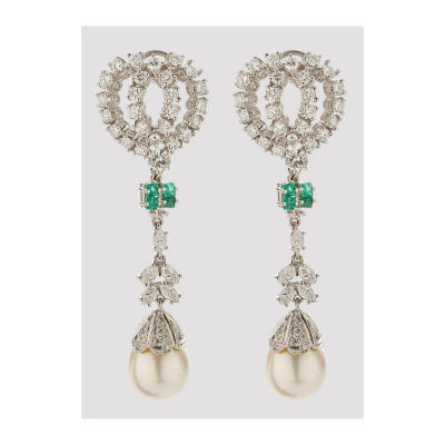 Pendientes largos desmontables en oro blanco con diamantes tallas brillante y marquise, esmeraldas talla carré y perla cultivada de 11 mm, 6 cm.
