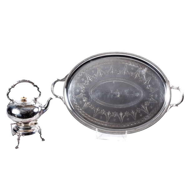 Samovar y bandeja marcas de Birmingham y de Elkington &amp; Co. 