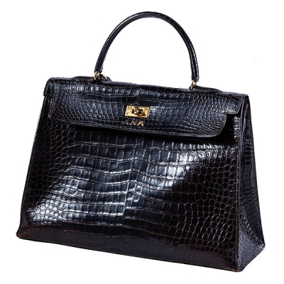 HERMÈS. Bolso Kelly de piel de cocodrilo en negro
