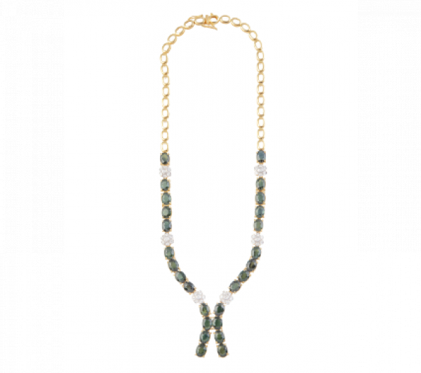 Collar con frente de zafiros verdes ovales entre flores de brillantes.   En oro amarillo de 18 K.