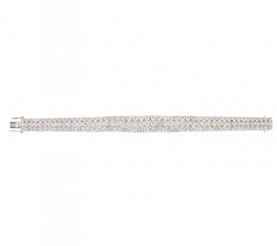 Brazalete de brillantes en oro blanco de 18K.