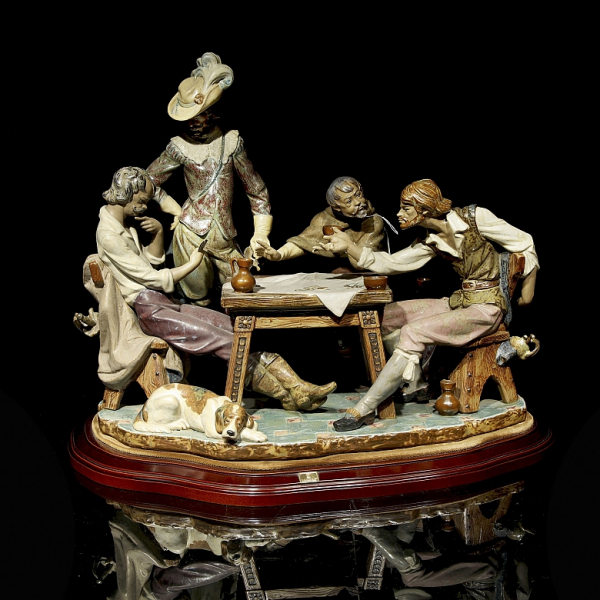 Lladró "Jugadores en el mesón", s. XX.  Porcelana policromada en acabado gres, esculpida por Juan Huerta y decorada por J. Ruiz.